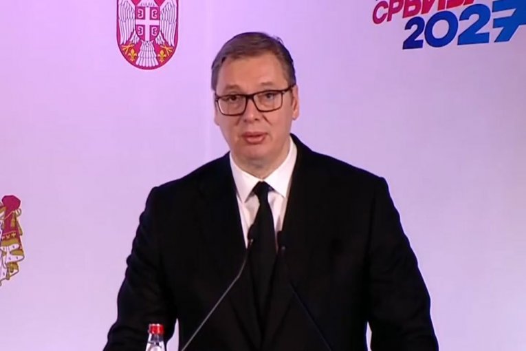 VUČIĆ SE OBRAĆA NACIJI U ROKU OD 48 SATI! Večeras ima hitne razgovore sa zvaničnicima Bele kuće, ujutru sa Harčenkom!