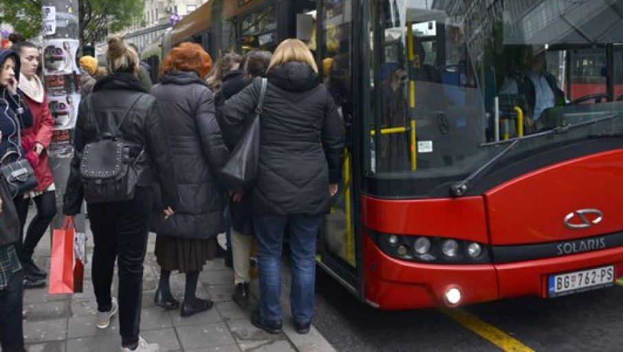 Slomio staklo i tako teško povredio vozača GSP-a, nasilnik odmah priveden