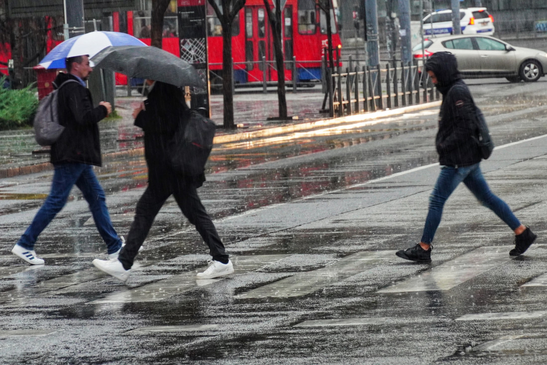 Danas slaba kiša, a od sutra osetno hladnije vreme