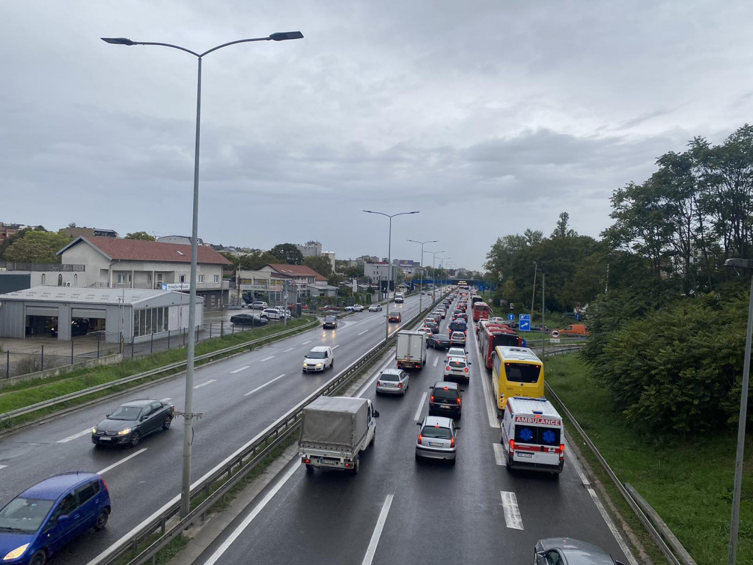 Bez zadržavanja za putnička vozila na granicama